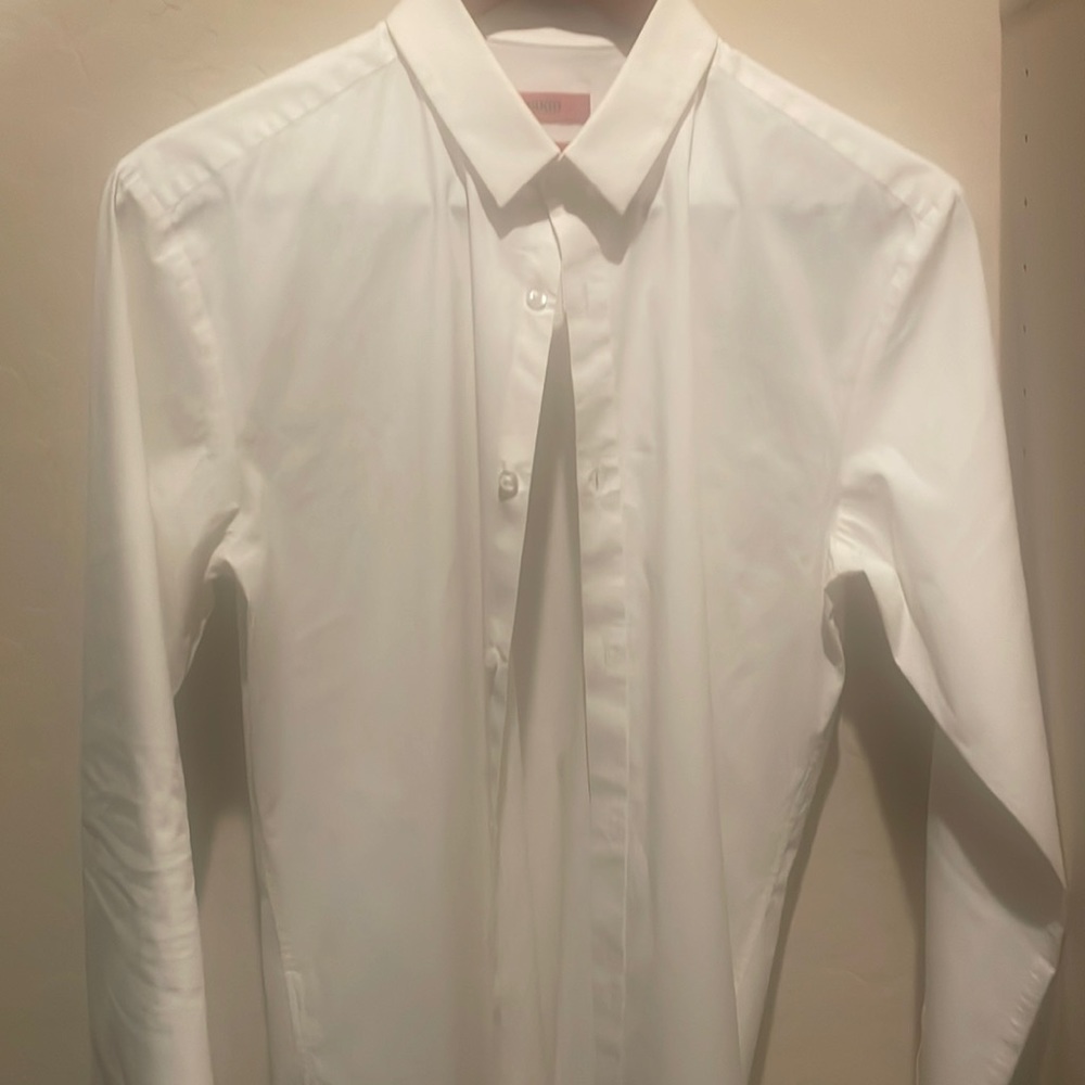 Worn once extra slim fit Hugo Boss